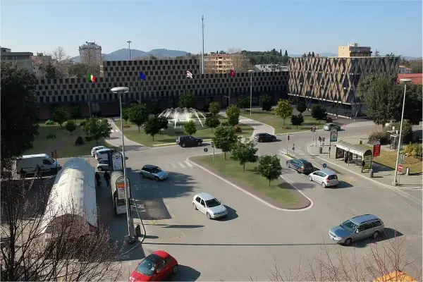 Fotoinserimento e simulazione di impatto ambientale per una stazione ferroviaria